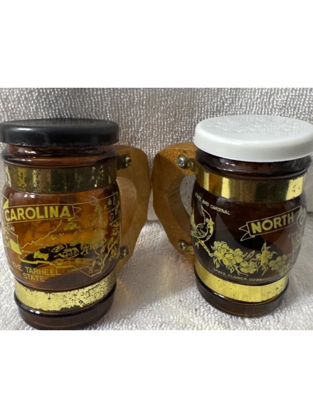 Novelty Salt & Pepper Shakers North Carolina Barrel Souvenir Beer Mug